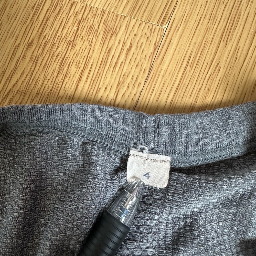 Gray Define Tee - Picture 4 of 4